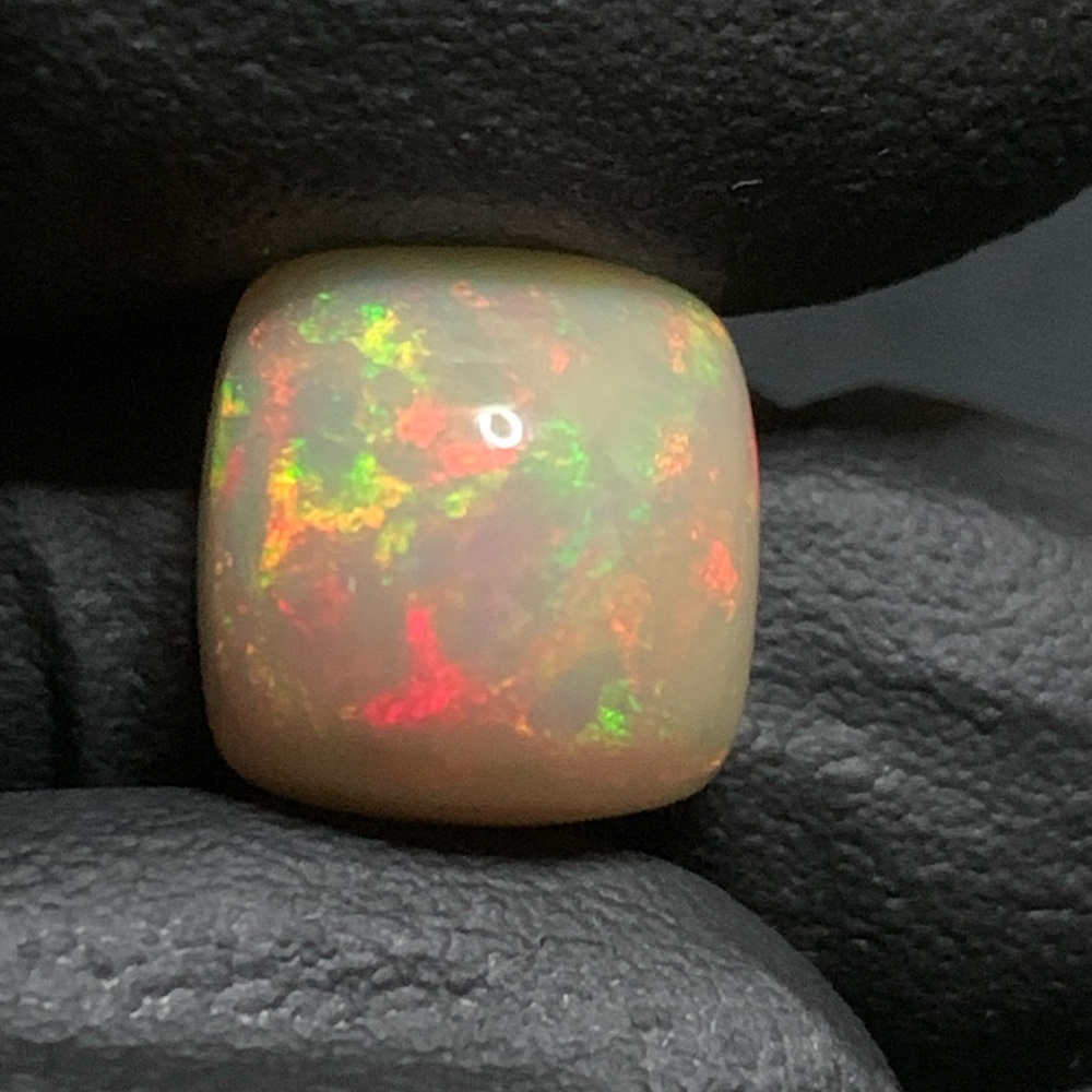 5.20 CT GALAXYFIRE PATTERN!! RARE TOP QUALITY NATURAL ETHIOPIAN WELO OPAL